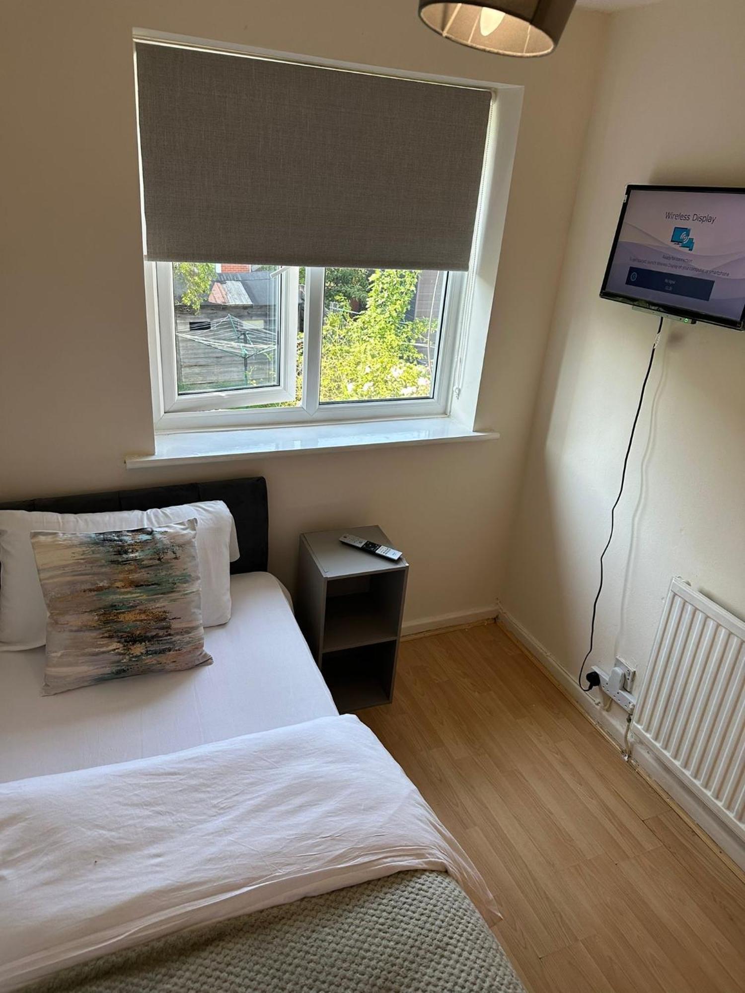 3 Bedroom Apartment Close To Manchester City Stadium And Coop Live المظهر الخارجي الصورة